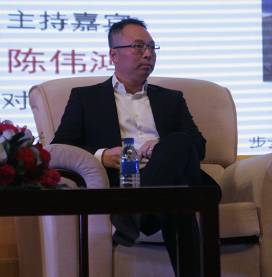 盈石资产总裁       司徒文聪